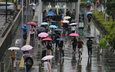 BMKG Imbau Warga Waspada Potensi Hujan Lebat pada Pertengahan Februari 2026