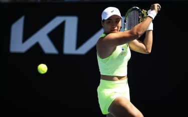 Debut Manis di Dubai Tennis Championship 2026! Janice Tjen Melesat ke Babak Kedua Usai Bungkam Semifinalis Australian Open