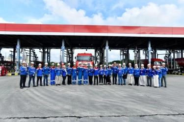 Pastikan Kualitas BBM, Pertamina Gandeng Pemred Media Nasional Tinjau ITJ Plumpang