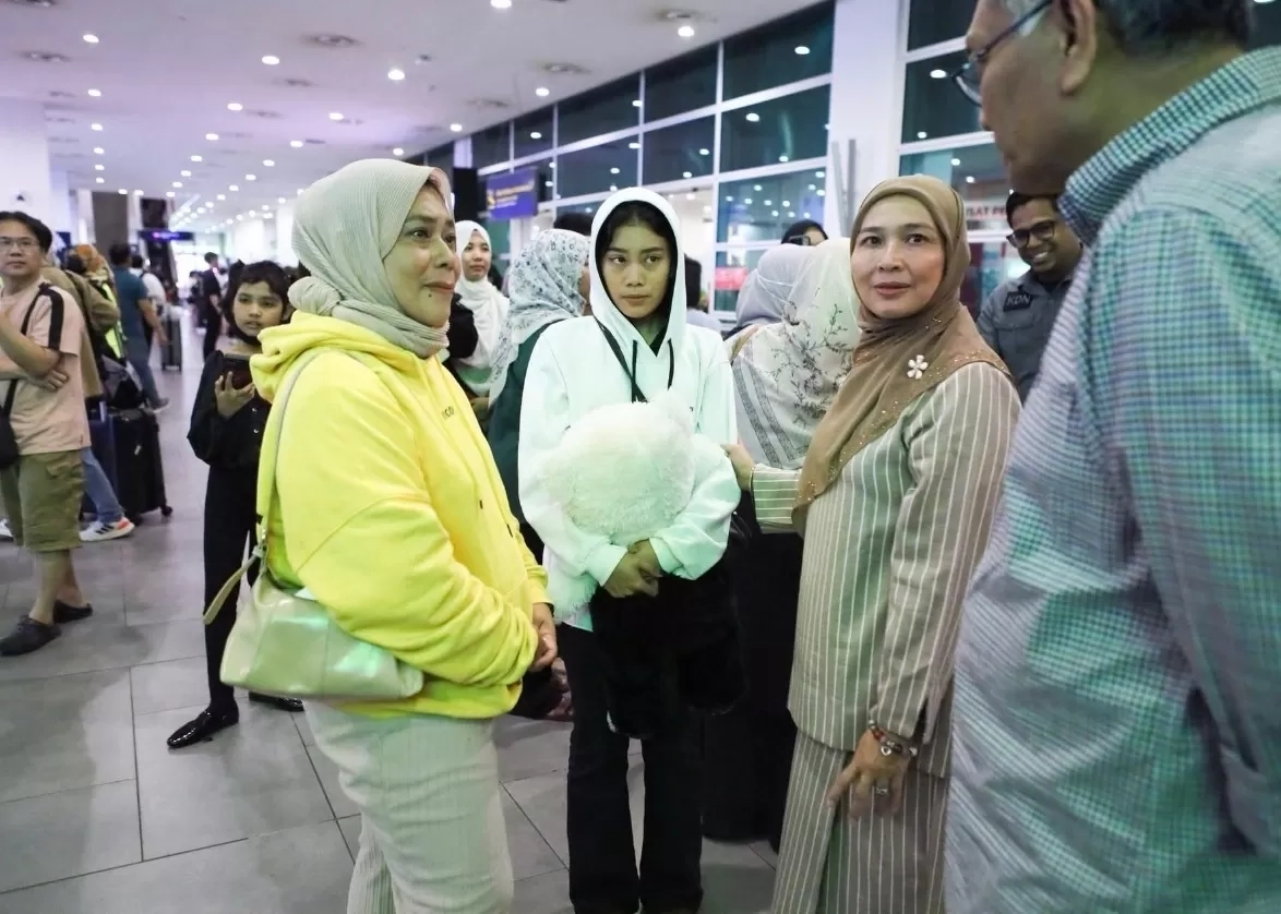WN Malaysia Selama 18 Tahun 'Terjebak' Hidup Susah di Lombok Usai Menikah dengan WNI, Norida Akhirnya Pulang ke Negeri Jiran