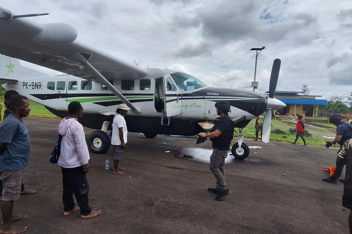 Pesawat Ditembak, 11 Bandara Perintis Papua Ditutup Sementara