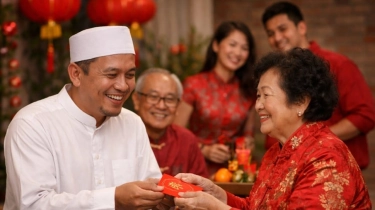 Apakah Orang Islam Boleh Menerima Angpao Imlek? Ini Penjelasan Buya Yahya
