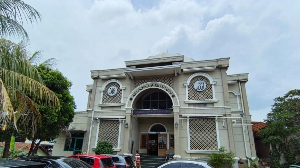 Persiapan Ramadan Masjid Ahmadiyah Jagakarsa: 500 Paket Bansos dan Salat Tahajud Kolektif