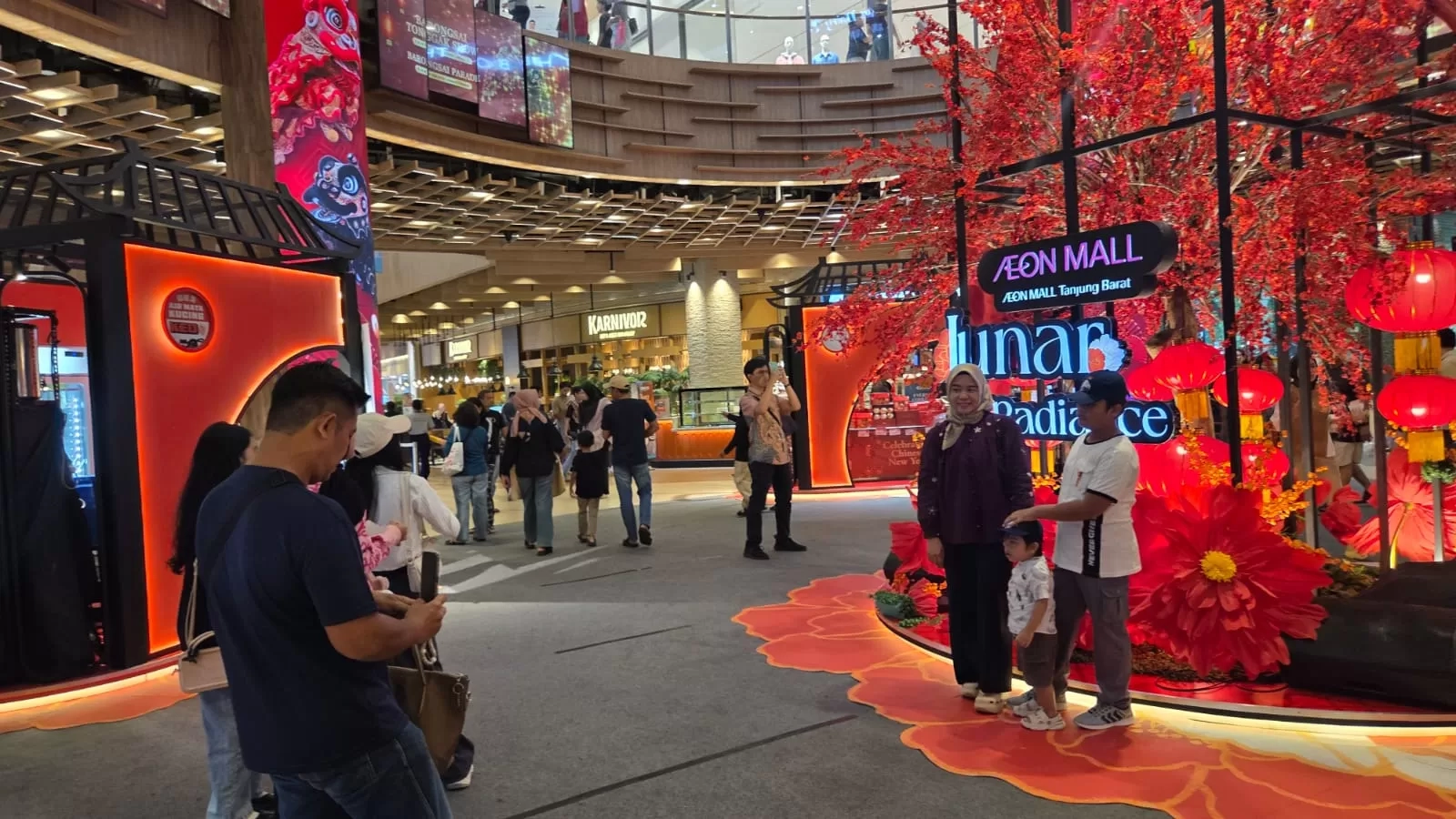 Masyarakat Padati Mal saat Libur Imlek, APPBI: Kunjungan Naik hingga 15 Persen