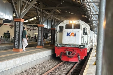 Puncak Arus Balik Imlek, 38.793 Penumpang KA Tiba di Jakarta Hari Ini, 17 Februari 2026