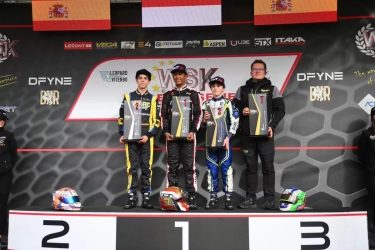 Qarrar Firhand, Pembalap Indonesia Pertama Kibarkan Merah Putih di Podium Juara WSK Euro Series di Italia