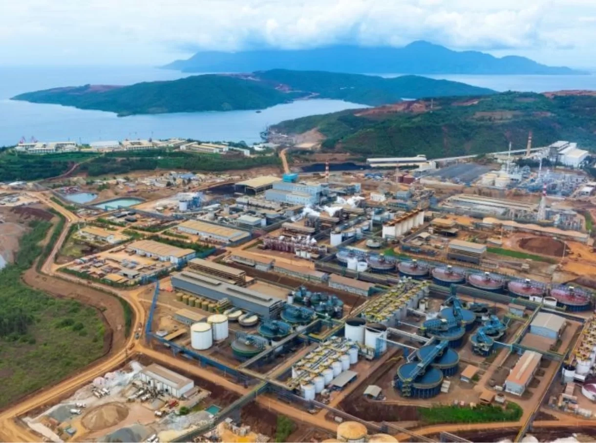 TNI AL Amankan Kapal Nikel Ilegal di Teluk Weda Maluku Utara, Tuai Apresiasi