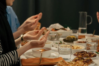 Dari 2,5 hingga 14,5 Jam, Ini Durasi Puasa Ramadhan 2026 Terlama dan Tersingkat