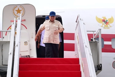 Prabowo Terbang ke AS Bawa Harapan soal Palestina hingga Tarif Trump