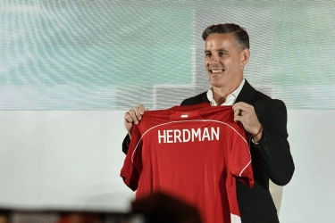 Timnas U23 Indonesia Absen di Asian Games 2026, John Herdman Fokus Penuh ke Skuad Senior