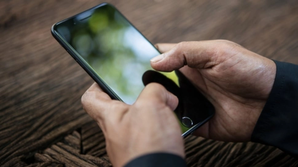 Terpopuler: Waktu yang Ideal untuk Ganti HP, Rekomendasi HP untuk Jangka Panjang