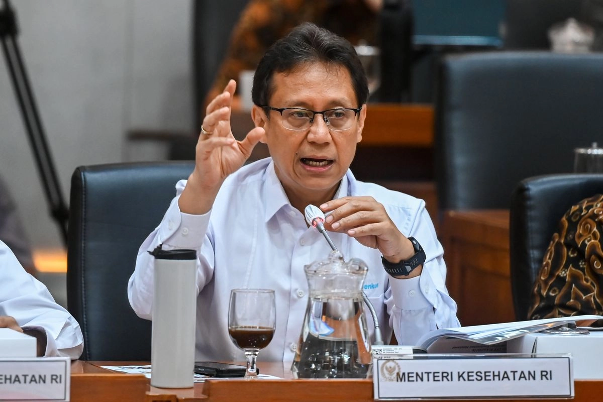 Menkes Minta Pencairan Dana Renovasi Rumah Nakes Terdampak Bencana Sumatera Dikebut