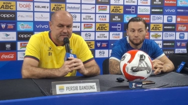 Bojan Hodak Percaya Keajaiban GBLA Bisa Balikkan Keadaan Persib Bandung Kontra Ratchaburi FC