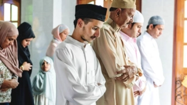 Bolehkah Salat Tarawih Doang tapi Nggak Witir? Cek Penjelasan Hukum dan Keutamaannya