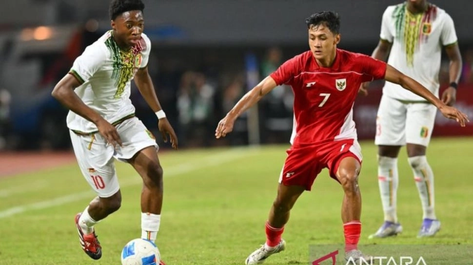 Shayne Pattynama Akui Kualitas Dony Tri Pamungkas Usai Sulit Tembus Skuad Utama Persija Jakarta