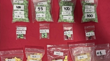 Transaksi Narkoba Subuh Digagalkan, Polda Metro Jaya Sita 738 Butir Ekstasi Asal Lampung