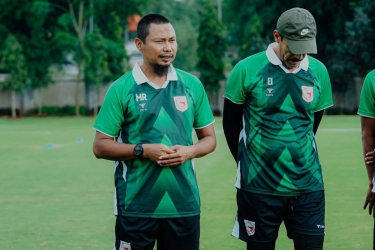 Erwan Hendarwanto Sakit, Garudayaksa FC Tunjuk M Ridwan Jadi Pelatih