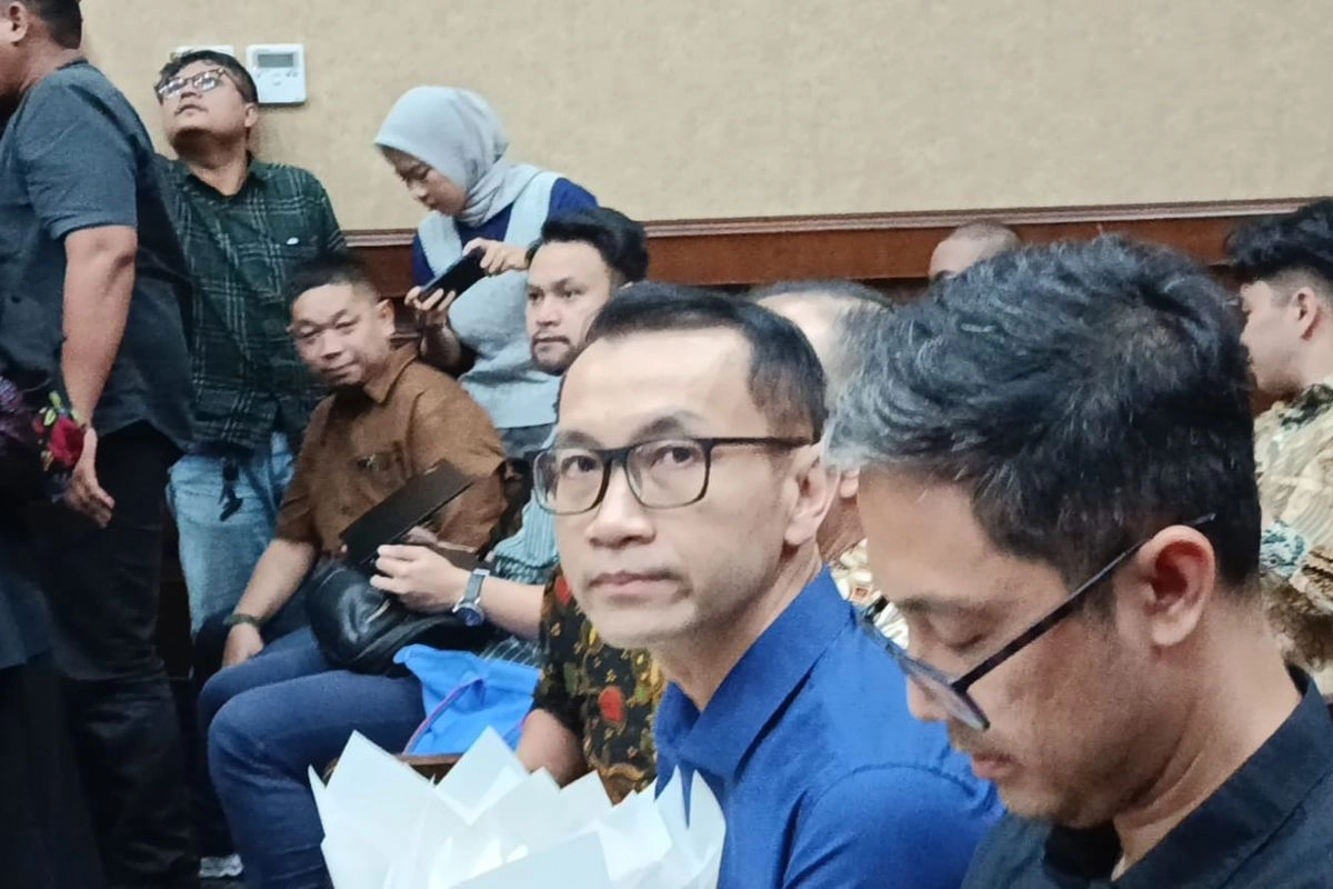 Momen Hakim Setop Pembacaan Pleidoi Terdakwa Korupsi Minyak Mentah