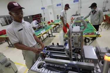 Paradoks Vokasi dalam Asa Hilirisasi