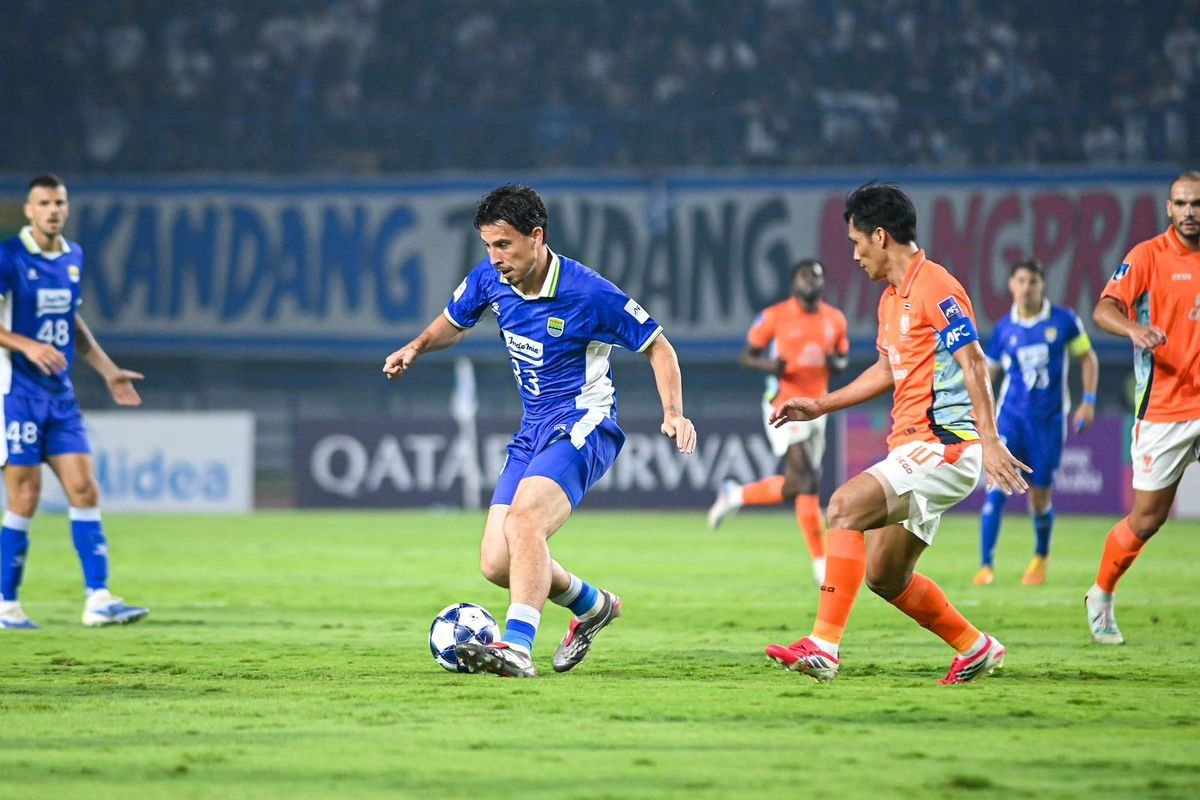 Ratchaburi FC Tinggalkan Stadion GBLA dengan Pengawalan Ketat Setelah Insiden di Akhir Laga