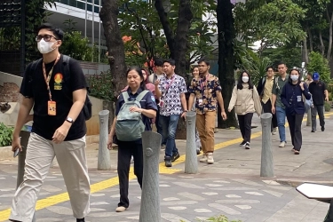 Survei Global: Gen Z dan Milenial Terjebak Overwork, 4 dari 10 Mengaku Stres