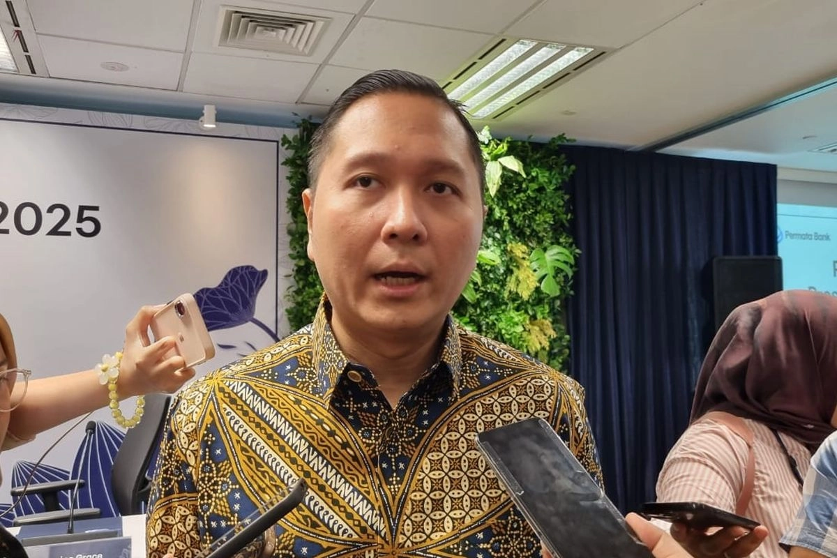 Rupiah Undervalued, Ekonom: Kalau Bukan Orang Tua yang Sekolahkan Anaknya ke Luar Negeri Tak Perlu Pusing