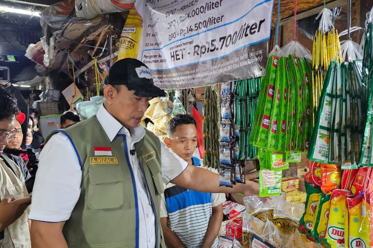 Tinjau Pasar, Bulog Sebut Distributor Sulit Siapkan Cabai Karena Hujan