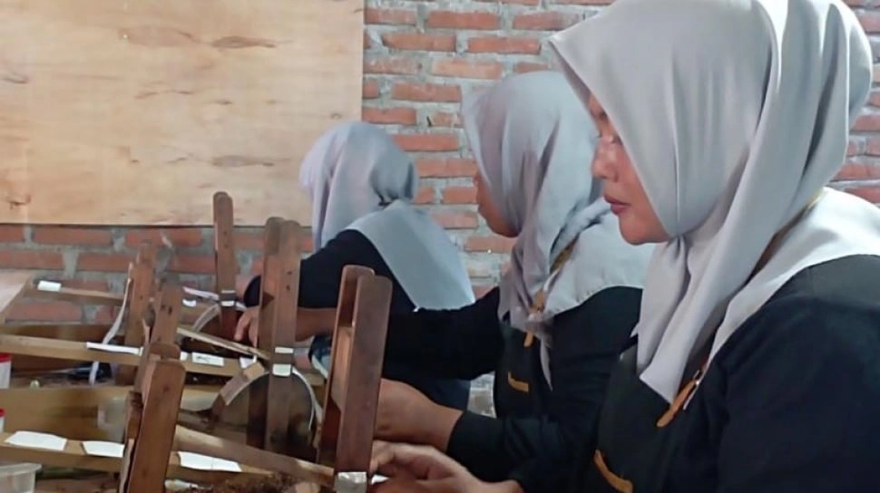 Lebih dari 500 Regulasi Kepung IHT, Ancaman PHK dan Kemiskinan Mengintai