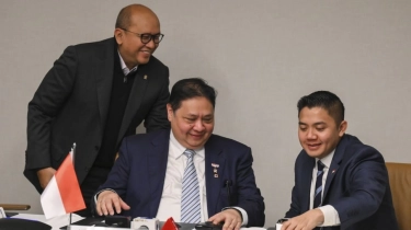 Seskab Teddy Ngambek ke Menteri Rosan Gegara Cuma Jadi 'Pajangan' saat Konpres Perjanjian Dagang