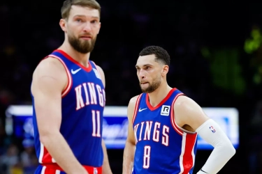 Sacramento Kings Terpuruk, Bintang Tim Domatas Sabonis dan Zach LaVine Pilih Operasi untuk Akhiri Musim 2025/2026