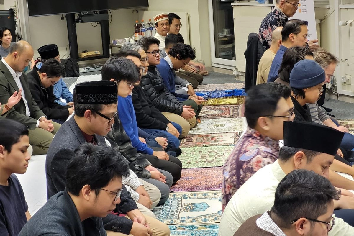 Menengok Hangatnya Buka Puasa di Tengah Dinginnya Swiss...