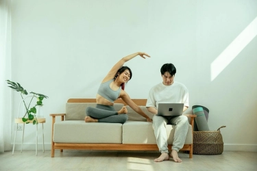 Mengenal Exercise Snack, Trik Tetap Aktif Bergerak di Tengah Sibuk Kerja