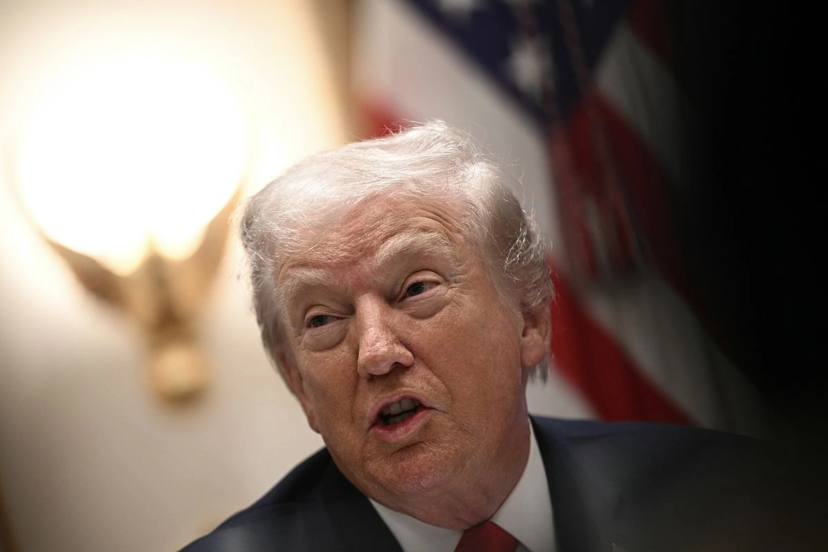 Trump Naikkan Tarif Global Jadi 15 Persen, Kritik Putusan Mahkamah Agung AS