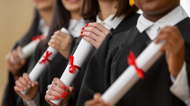 Terpopuler: Batasan Alumni LPDP Tinggal di Luar Negeri, Mudik Gratis DKI Jakarta Dibuka