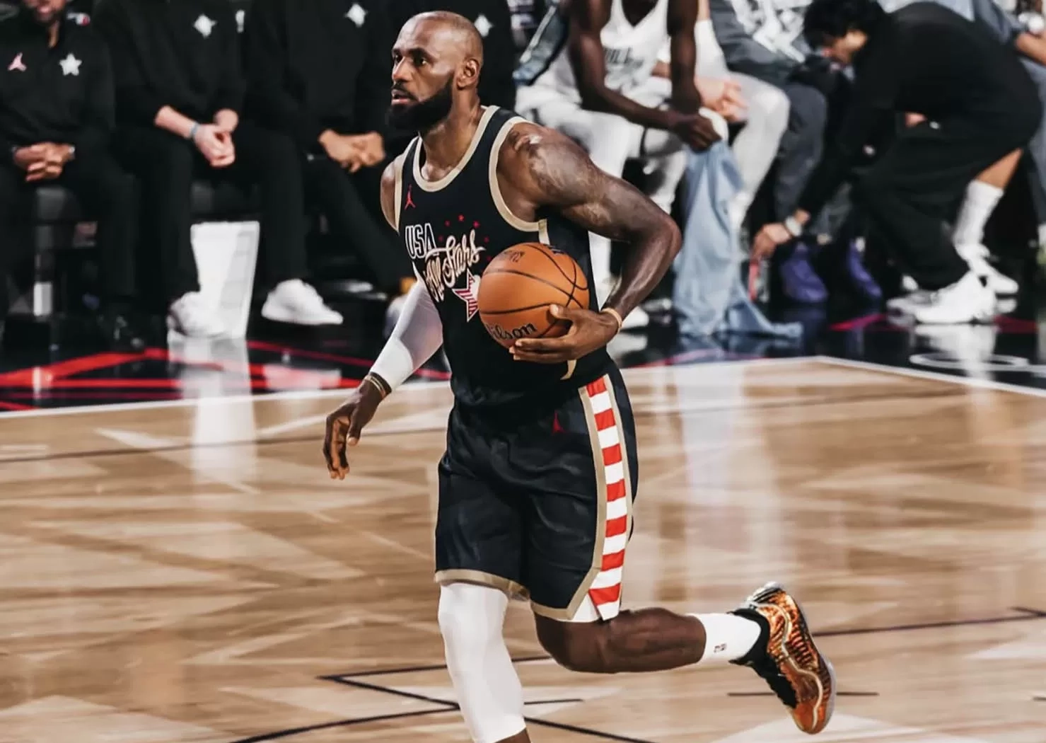 LeBron James Angkat Bicara Setelah Cleveland Cavaliers Akusisi James Harden