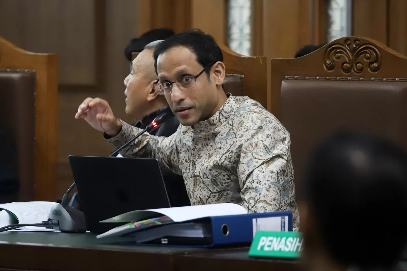 Nadiem Makarim Refleksikan Perjalanan Hidup di Sela Sidang Chromebook: Jangan Putus Asa pada Negara!