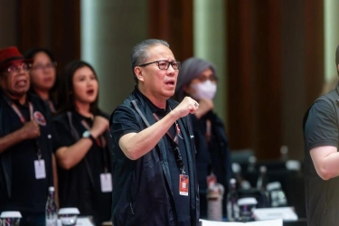 Klarifikasi Fraksi PDI-P: Rencana Penutupan Minimarket Demi Koperasi Desa Belum Jadi Keputusan DPR