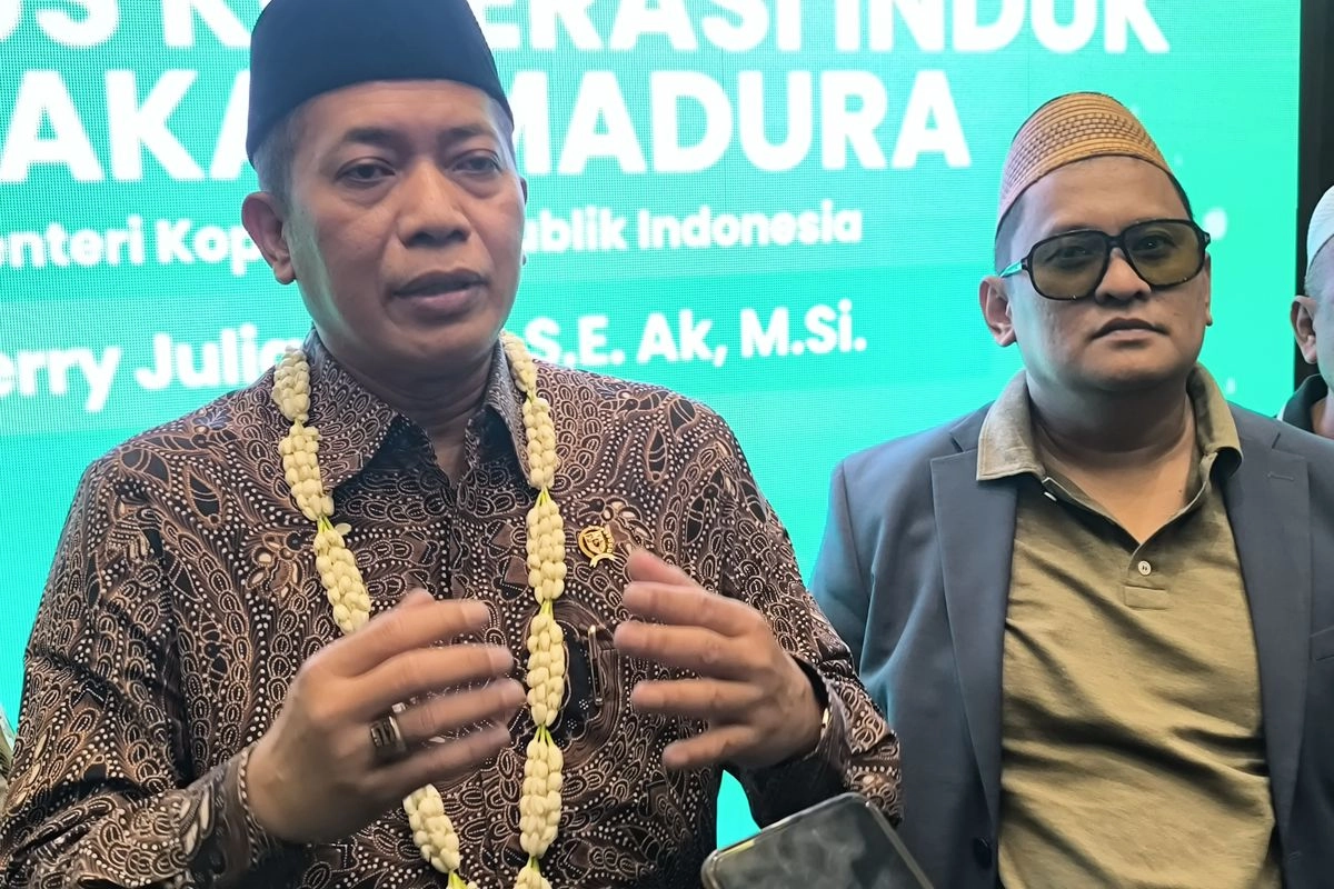 Menkop Ingatkan Kopdes Merah Putih Utamakan Bisnis Produk Lokal