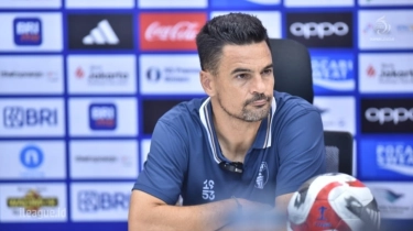 Carlos Pena Bungkam Soal Gol Dianulir Saat Persita Tumbang di Markas Persib Bandung