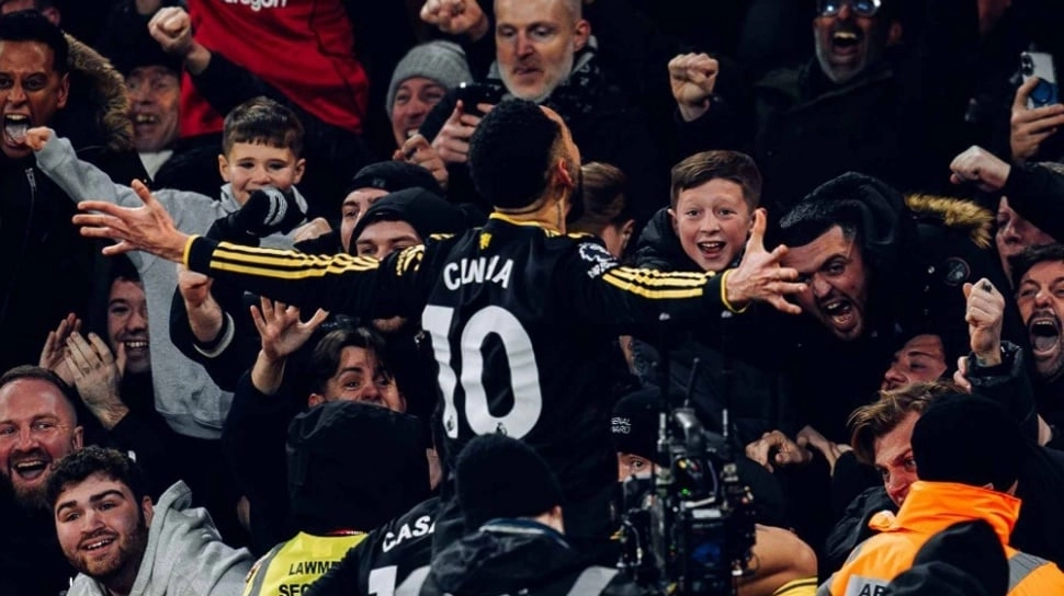 Eks Bomber Liverpool: Jika Saya Jadi Carrick, Benjamin Sesko Akan Duduk Manis di Bangku Cadangan