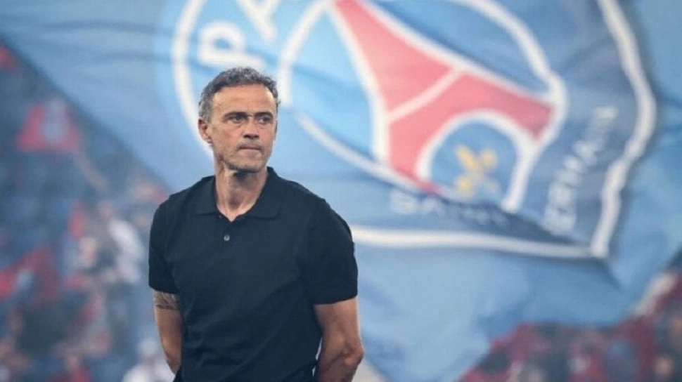 PSG Bantai Klub Dasar Klasemen 3-0, Luis Enrique Merendah