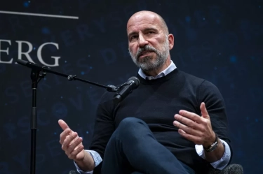 CEO Uber Prediksi Mayoritas Perjalanan Akan Dioperasikan Robot dalam 20 Tahun, Jutaan Pengemudi Terancam Disrupsi AI