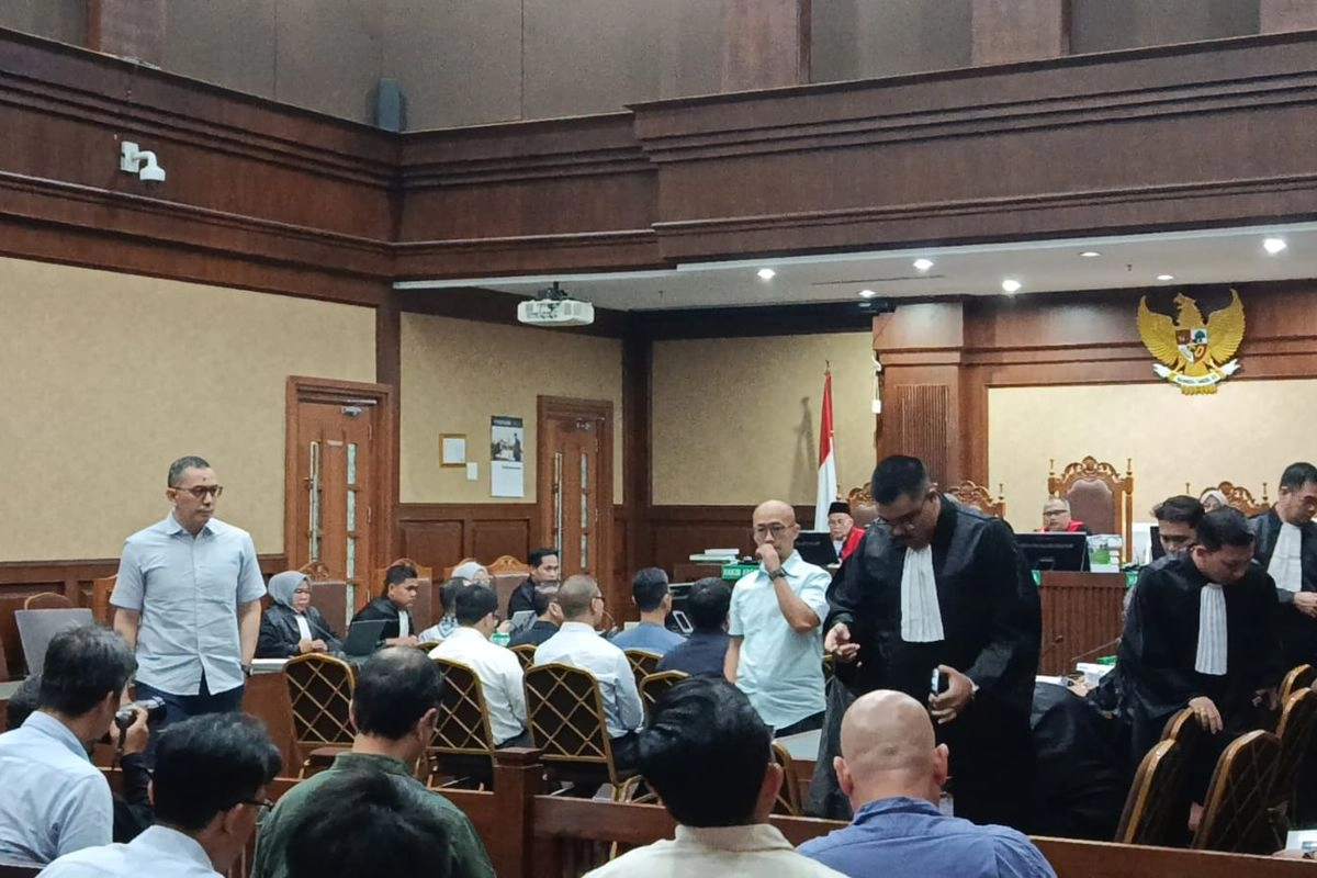 Kamis, Terdakwa Kasus Minyak Mentah Bakal Hadapi Vonis