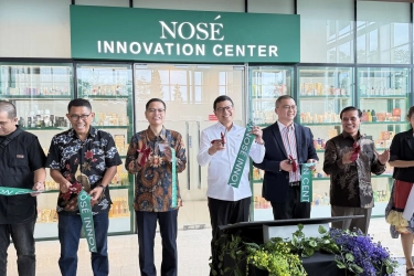 Pengalaman Pertama Melihat Proses Tanaman Lokal Menjadi Produk Skincare