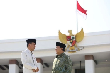 Prabowo Keluar dari Bayang-bayang Jokowi