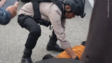 Aksi di Mapolda DIY: Massa Kecam Kekerasan Aparat yang Tewaskan Bocah di Maluku