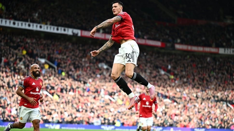 Gol Benjamin Sesko Bawa MU Tembus Empat Besar Liga Inggris Usai Tekuk Everton 1-0