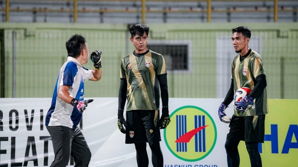 Lima Laga Tak Kebobolan, Ini Cara Joice Sorongan Ubah Mindset Kiper Kendal Tornado FC