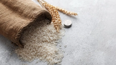 Doa Zakat Fitrah untuk Anak Laki-Laki dan Perempuan, Berapa yang Harus Dibayarkan?