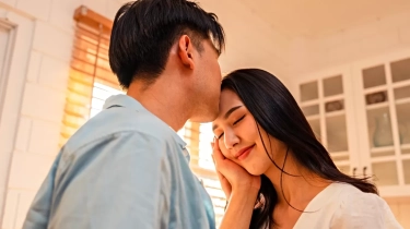 Jika Seorang Pria Melakukan 11 Hal Ini Secara Konsisten, Itu Pertanda Istri Benar-Benar Menjadi Prioritas Utama dalam Pernikahan